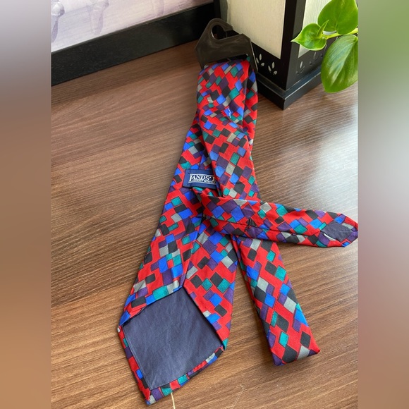 Lands End Neck Tie - Picture 5 of 6